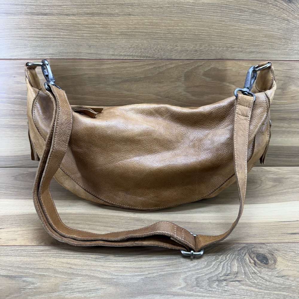 LATICO Callie Sling Crossbody Bag Cognac Leather Zip Boho Casual Travel Modern